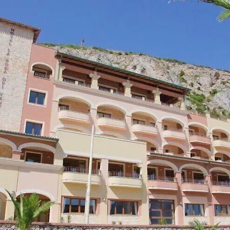 '904 Hotel 3*